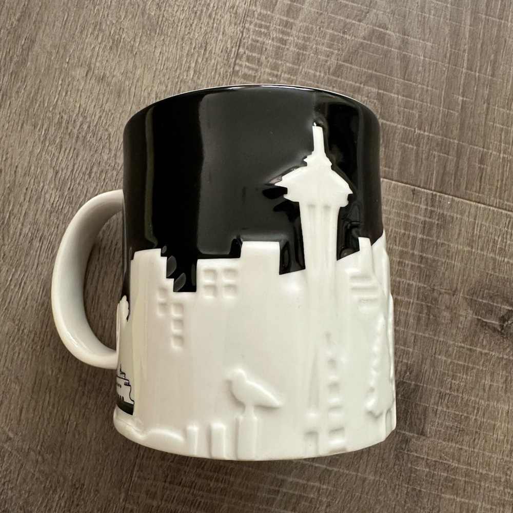 New Starbucks 2012 Collector Series Ceramic 12oz Mug SEATTLE Black and White